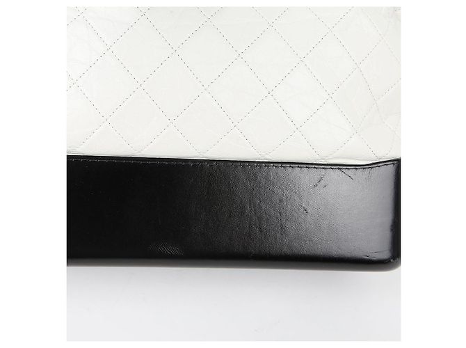 Chanel Gabrielle Maxi Hobo Shoulder Crossbody Bag White - view 5