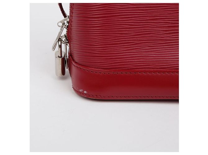 Louis Vuitton Borsa Tote e a Tracolla Alma in Pelle Epi Fuchsia Rosa - vista 6