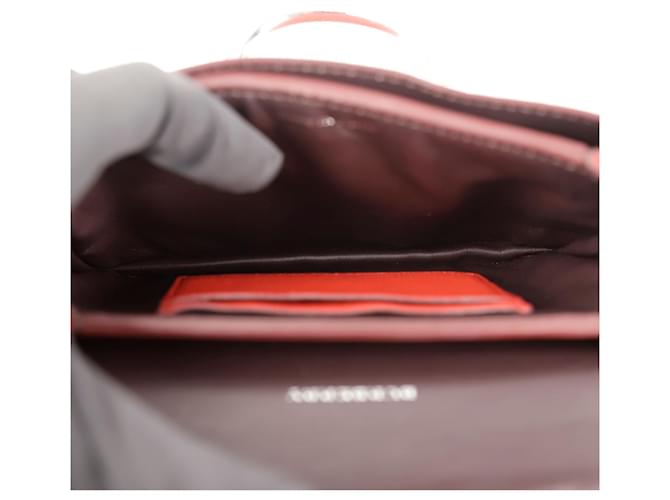 Burberry Borsa a tracolla mini con anello a D Rosso - vista 9