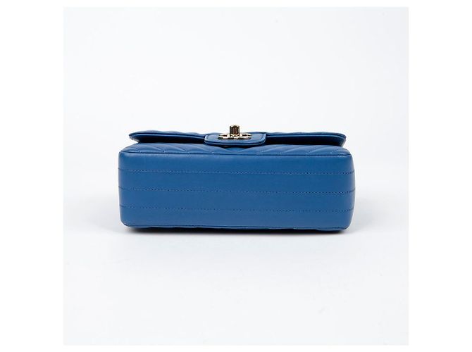 Chanel Classic New Mini Chevron Crossbody Blu - vista 6