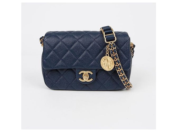 Chanel Borsa a tracolla e spalla Soul Flap in pelle Caviar con catena Blu - vista 2