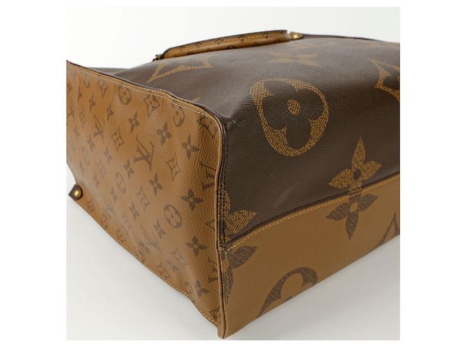 Louis Vuitton Borsa Tote e a Tracolla Onthego Gm Bianco - vista 9