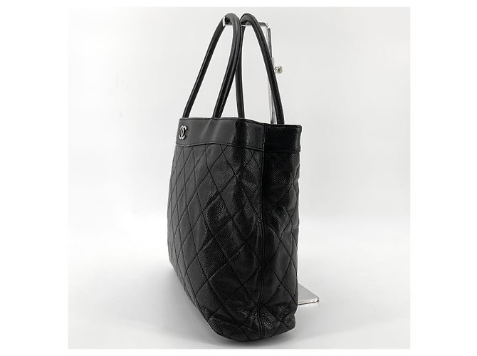 Chanel Gesteppte Caviar-Schultertasche mit silbernem Logo Schwarz - Ansicht 5