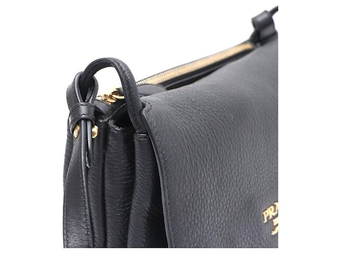 Prada Borsa mini a tracolla con patta VITELLO DINO placcata oro Nero - vista 4