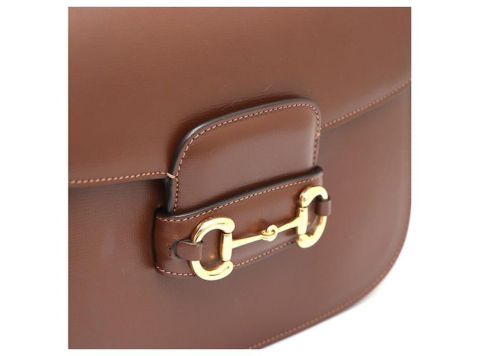 Gucci Borsa a tracolla e borsa a spalla in pelle marrone con morsetto - vista 15