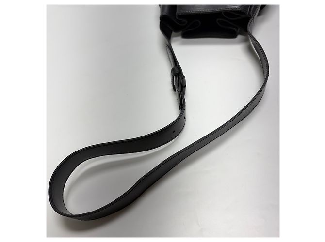 Louis Vuitton Borsa a tracolla Saddle Bucket PM (Alta Qualità, Black) Nero - vista 15