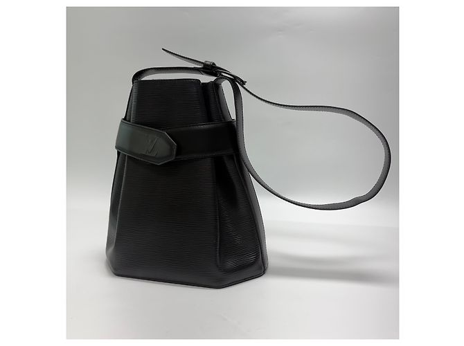 Louis Vuitton Borsa a tracolla Saddle Bucket PM (Alta Qualità, Black) Nero - vista 3