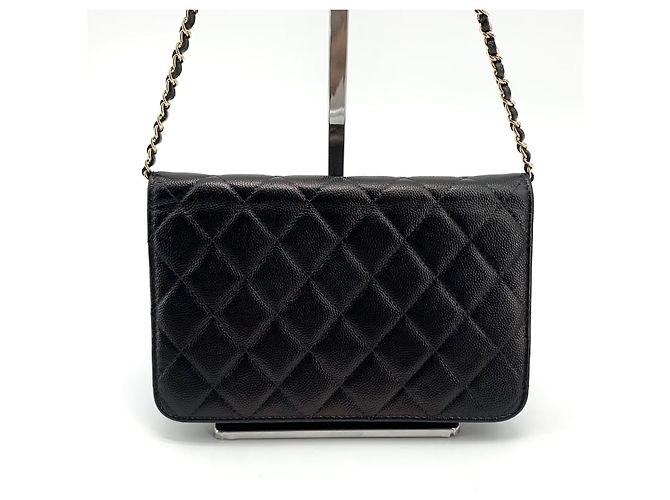 Chanel Mini borsa a tracolla WOC in Caviar dorato Nero - vista 4