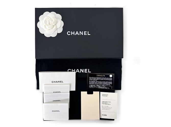 Chanel Custodia portafoglio classica per telefono Nero Oro - vista 12