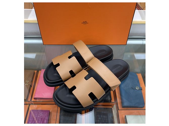 Hermès Sandali ciabatte da uomo Cipre Gold D'oro - vista 2