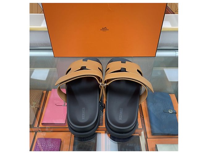 Hermès Sandali ciabatte da uomo Cipre Gold D'oro - vista 5