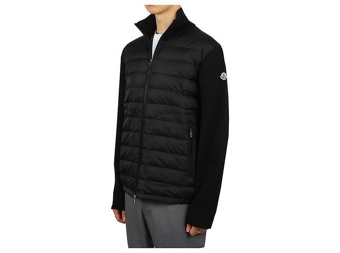 Moncler Cardigan mit Reißverschluss und Logo-Patch Schwarz - Ansicht 9