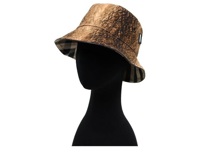 Burberry Wendbarer Bucket Hat mit Fellprint - Ansicht 10