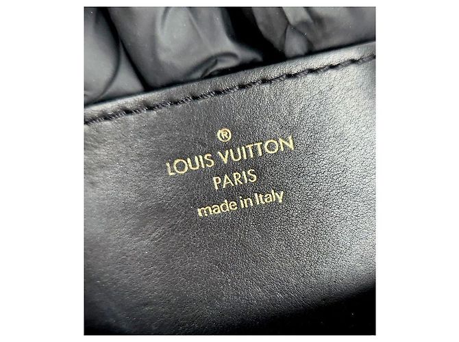 Louis Vuitton Bolso de hombro Multi Pochette New Wave Negro - vista 10