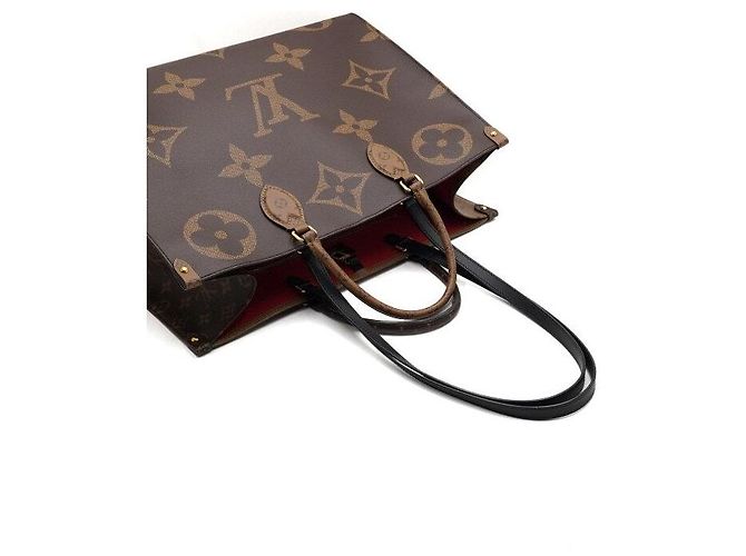 Louis Vuitton Borsa a spalla e Tote On The Go GM Monogram Giant Canvas Multicolore - vista 10