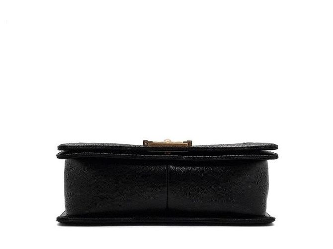 Chanel Borsa a tracolla Boy Medium Flap in caviale nero chevron con catena dorata - vista 8