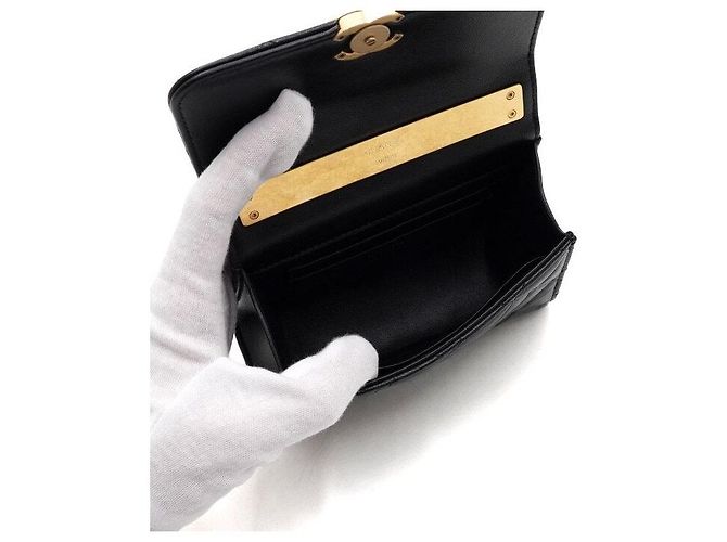 Chanel Borsa Tote in pelle d'agnello nera con manico superiore e logo CC dorato Nero - vista 6