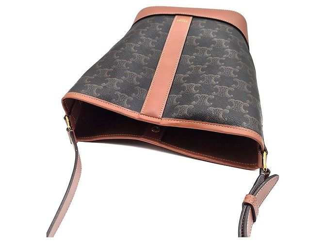 Céline Borsa a Secchiello Triomphe Small - vista 6