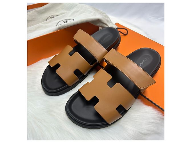 Hermès Sandali ciabatte da uomo Cipre Gold D'oro - vista 2