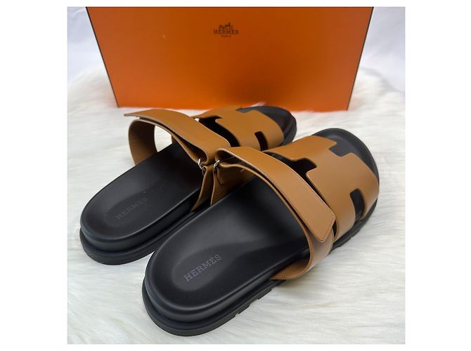 Hermès Sandali ciabatte da uomo Cipre Gold D'oro - vista 5