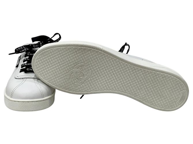 Chanel Sneakers Tennis in vitello con lacci Bianco - vista 5