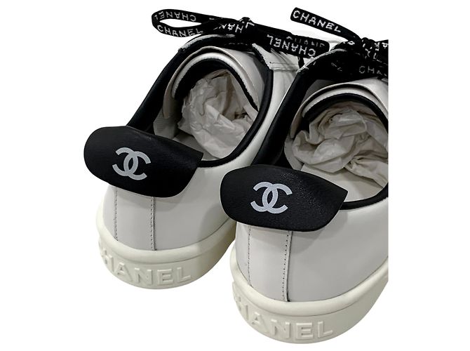 Chanel Sneakers Tennis in vitello con lacci Bianco - vista 7