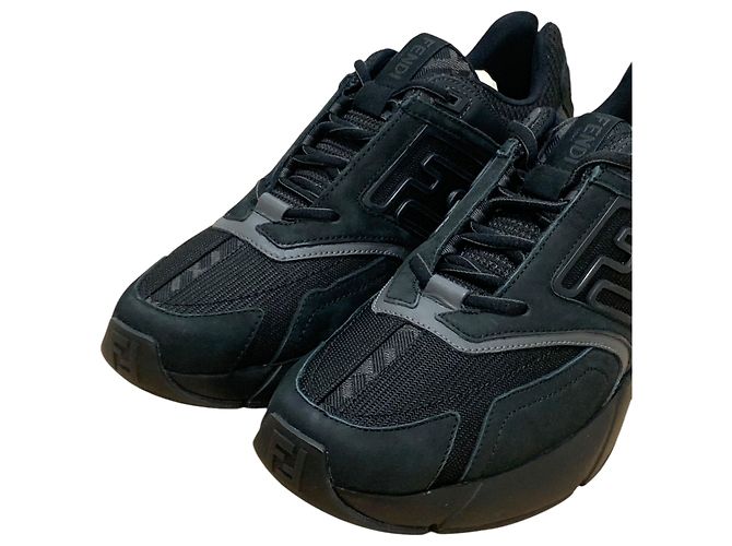 Fendi Sneakers basse in pelle nubuck da uomo Nero - vista 6