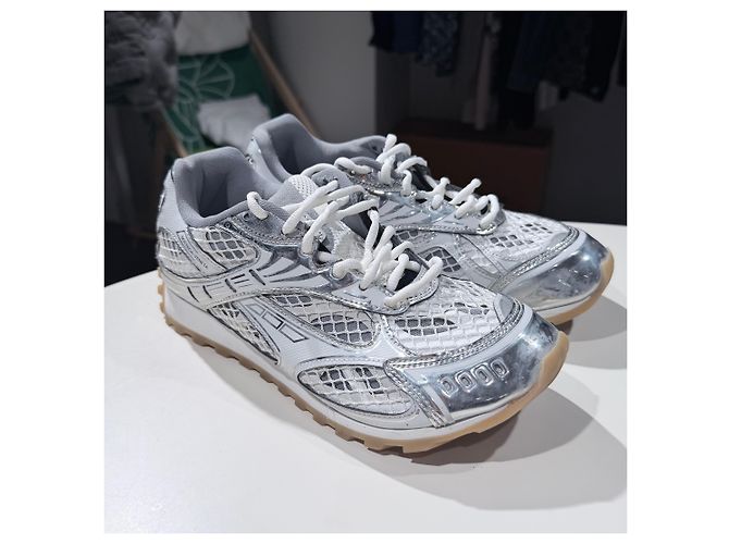 Bottega Veneta Sneakers Orbit Silver White Bianco - vista 3