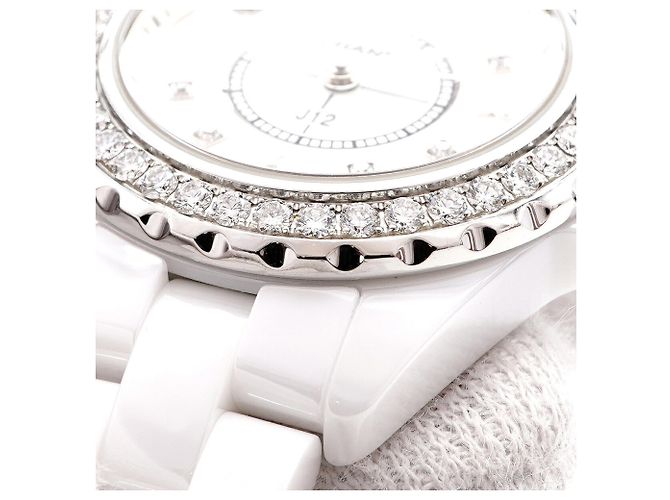 Chanel J12 Diamond H2572 Damenuhr - Ansicht 7