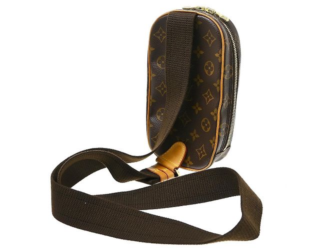 Louis Vuitton Pochette Gange Monogram Canvas Marrone - vista 2