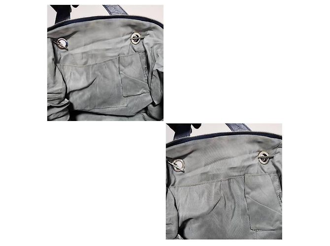 Borsa Bowling CHANEL Ultra Stitch in pelle blu navy - vista 14