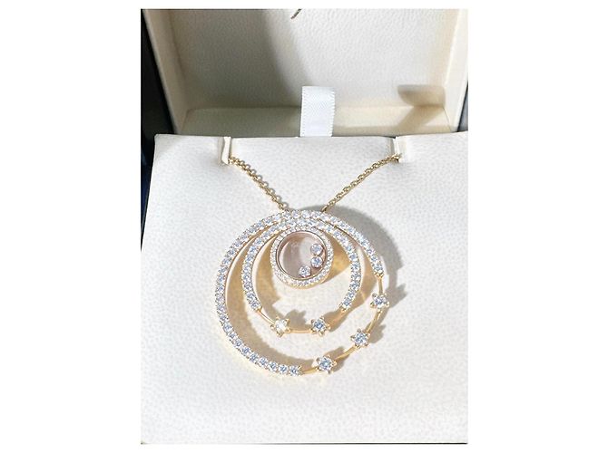 Colar Chopard Dourado - vista 3
