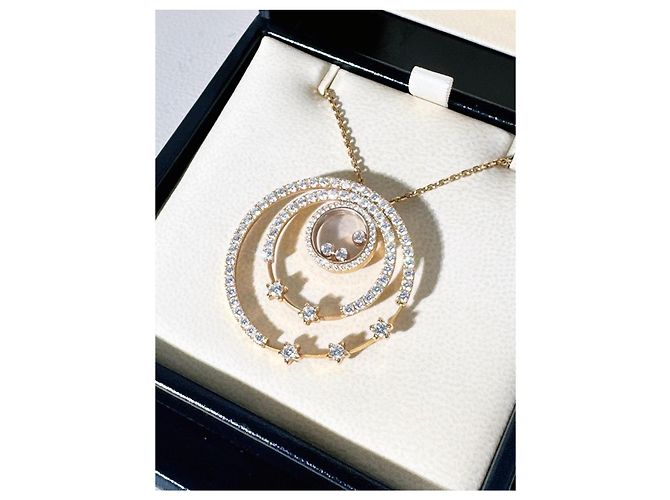 Colar Chopard Dourado - vista 4