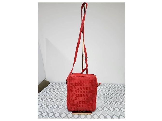 Borsa a tracolla Fendi Zucchino Zucca Rossa Rosso - vista 3