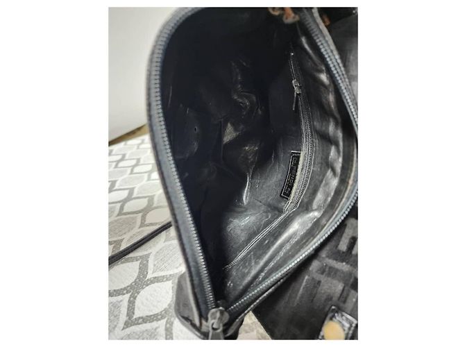 Borsa a tracolla Fendi Zucchino FF Nera Nero - vista 13