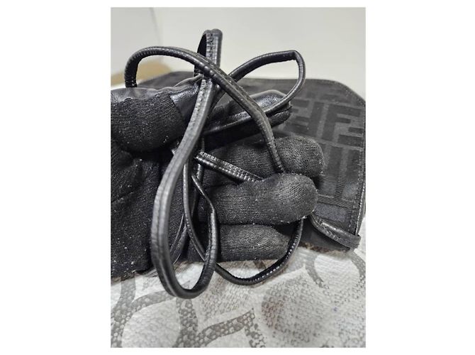 Borsa a tracolla Fendi Zucchino FF Nera Nero - vista 8