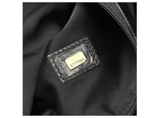 Bolso Tote Chanel Vintage CC Turnlock de piel Medium Negro - vista 5