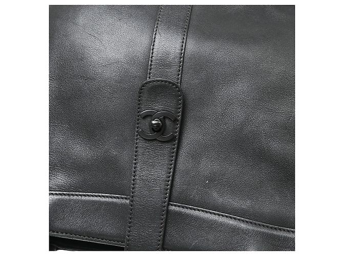 Bolso Tote Chanel Vintage CC Turnlock de piel Medium Negro - vista 7