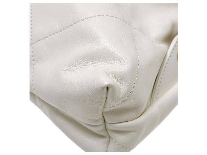 Chanel 22 Chain Quilted Calfskin Medium Bianco - vista 6