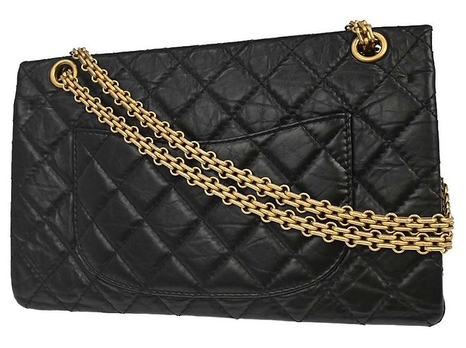Chanel Reissue 2.55 Flap Quilted Aged Calfskin 226 Nero - vista 2
