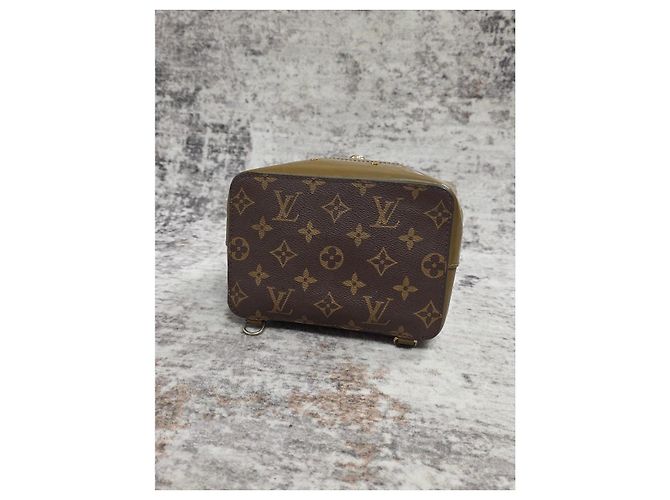 Splendido Zaino Louis Vuitton Montsouris Marrone - vista 7