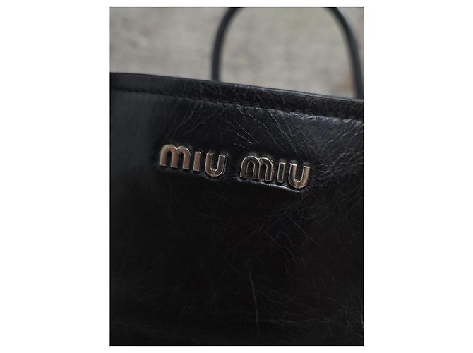 Magnifica Borsa a Mano Miu Miu Vitello Nero - vista 2