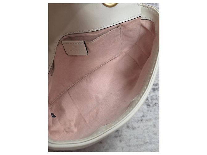 Magnifica Borsa Gucci GG Marmont Bianco - vista 9