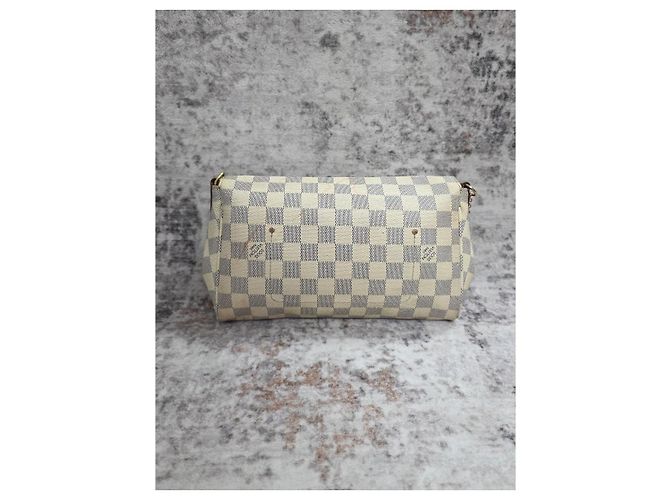 Prachtvolle Louis Vuitton Favorite Tasche Weiß Beige - Ansicht 5