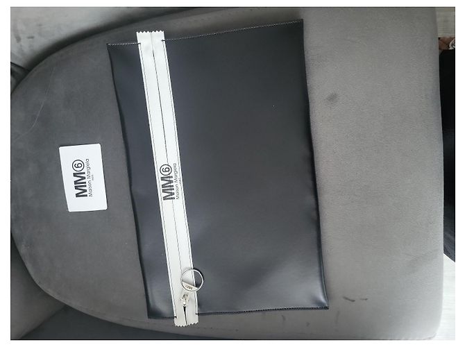 Maison Martin Margiela Clutch de cuero MM6 Maison Margiela negra Negro - vista 2