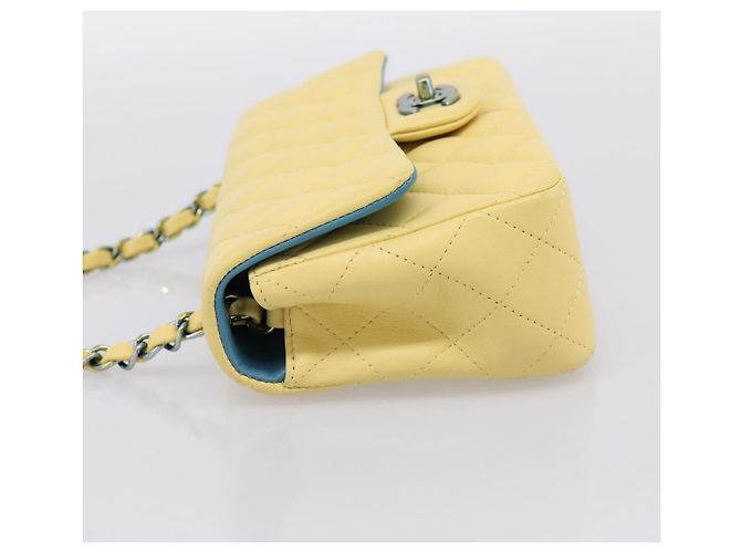 CHANEL Mini Matelassé 20 Bolso de Cadena de Hombro de Piel de Cordero Amarillo CC Auth 197490SV - vista 4