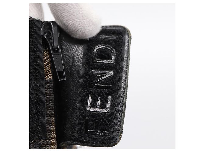 Botines FENDI Zucca Canvas Marrón Negro Auth BA15000A Castaño - vista 10