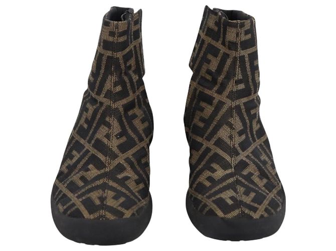 Botines FENDI Zucca Canvas Marrón Negro Auth BA15000A Castaño - vista 2