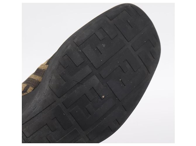 Botines FENDI Zucca Canvas Marrón Negro Auth BA15000A Castaño - vista 8