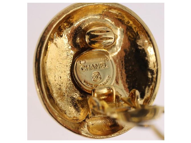 Orecchini CHANEL Mademoiselle Metallo Tono Oro CC Auth 198838 - vista 11